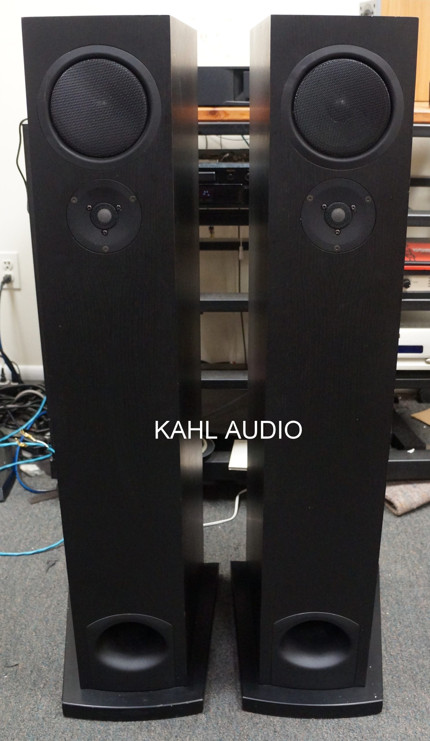 zingen vervagen zwavel Linn AV5140 floorstanding speakers. Tri-wired passive version. Stereophile  recommended. $3,850 MSRP – Kahl Audio
